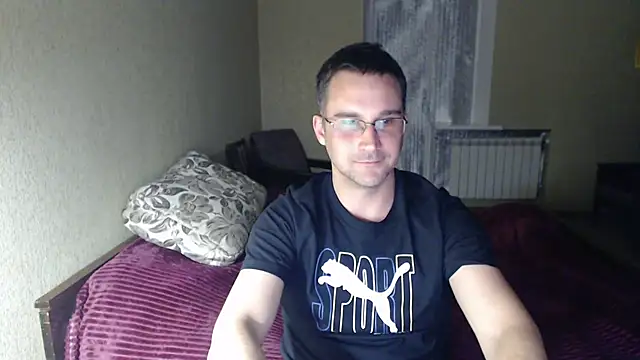 Sanderx online show from March 7, 2025, 10:21 pm