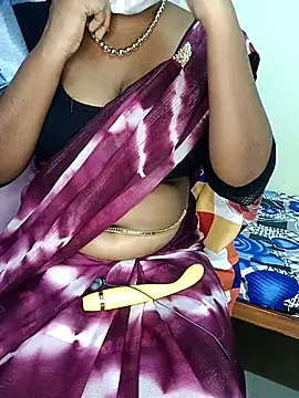 Snapshot of Tamilbigboobie chatting on October 2, 2025, 12:58 am Tamilbigboobie online show from October 2, 2025, 12:58 am