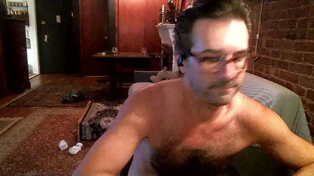 Snapshot of Johnny_Bottoms chatting on October 15, 2025, 10:51 pm Johnny Bottoms online show from October 15, 2025, 10:51 pm