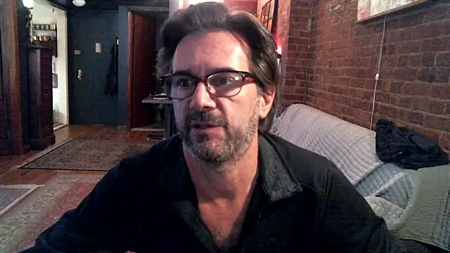 Johnny Bottoms online show from November 6, 2025, 7:51 pm