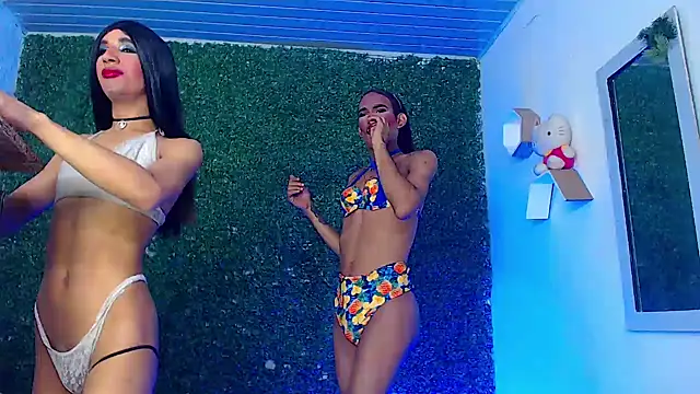 Snapshot of newgroupxxx chatting on October 3, 2025, 3:30 am newgroupxxx online show from October 3, 2025, 3:30 am