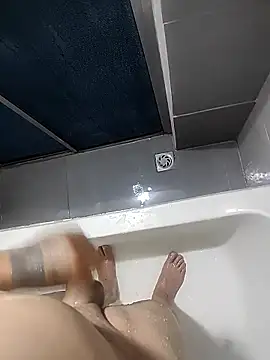 DTuannHallT online show from January 8, 2026, 12:27 am