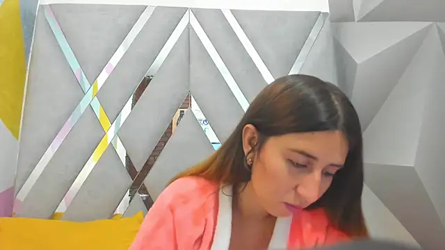 Snapshot of Valeria_grey69 chatting on October 14, 2025, 7:47 pm Valeria grey69 online show from October 14, 2025, 7:47 pm