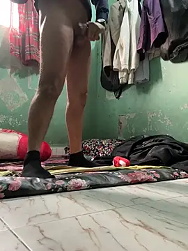 GildanK18 online show from January 14, 2026, 9:46 am