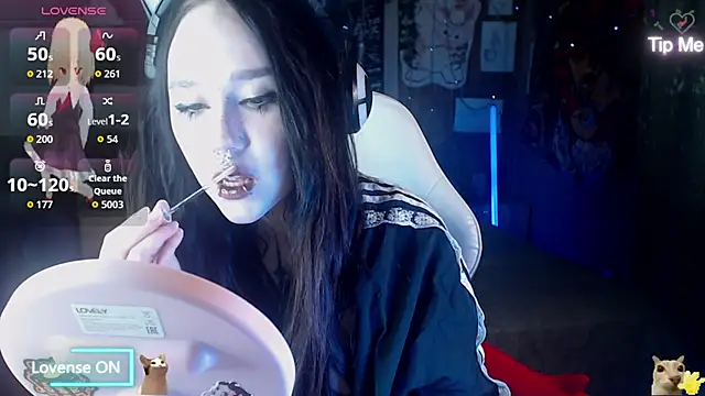 chloe crystall killer online show from May 14, 2026, 11:13 pm