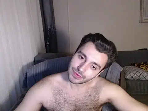 handsomeee04 online show from October 29, 2025, 5:23 pm