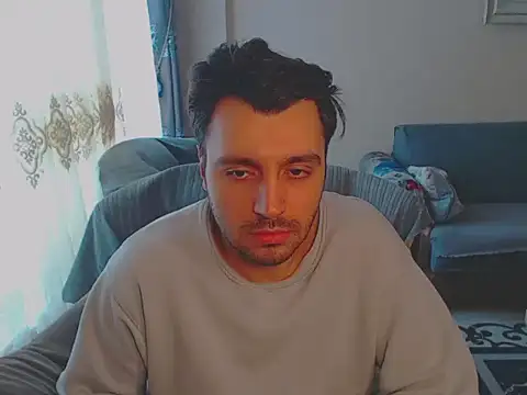 handsomeee04 online show from February 23, 2025, 11:33 am