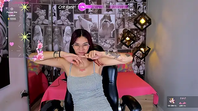 Nicole Angels  online show from February 3, 2025, 2:02 pm