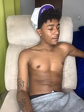 Snapshot of Boy_cock18 chatting on October 17, 2025, 9:16 pm Boy cock18 online show from October 17, 2025, 9:16 pm