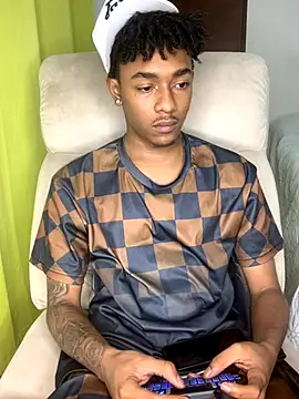 Snapshot of Boy_cock18 chatting on October 24, 2025, 7:18 am Boy cock18 online show from October 24, 2025, 7:18 am