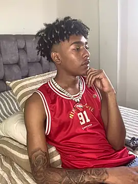 Boy cock18 online show from February 24, 2025, 4:58 pm
