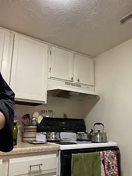 Snapshot of 22lunalove22 chatting on March 13, 2025, 3:06 pm 22lunalove22 online show from March 13, 2025, 3:06 pm