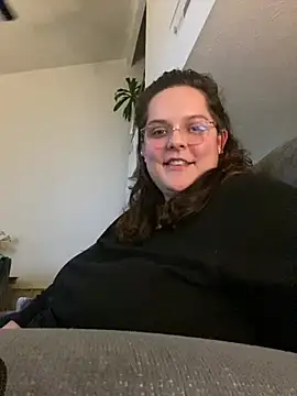 Snapshot of 22lunalove22 chatting on March 6, 2025, 2:19 am 22lunalove22 online show from March 6, 2025, 2:19 am