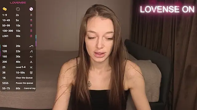 Snapshot of Cherry_air chatting on October 17, 2025, 12:14 am Cherry air online show from October 17, 2025, 12:14 am