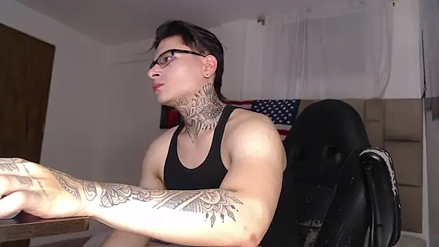 DennisWalkerr online show from January 26, 2025, 2:03 am