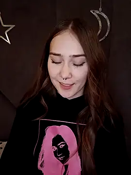 Snapshot of SashaMeow chatting on March 18, 2025, 10:37 pm SashaMeow online show from March 18, 2025, 10:37 pm