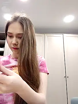 Snapshot of SashaMeow chatting on February 17, 2025, 4:06 pm SashaMeow online show from February 17, 2025, 4:06 pm