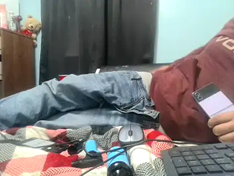 party51502 online show from September 30, 2025, 2:06 am