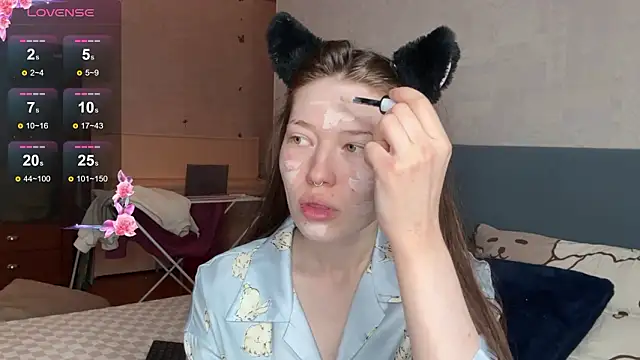 Snapshot of eva_varnerr chatting on February 28, 2026, 9:47 pm eva varnerr online show from February 28, 2026, 9:47 pm