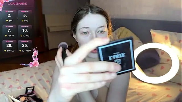 Snapshot of eva_varnerr chatting on February 3, 2026, 3:15 am eva varnerr online show from February 3, 2026, 3:15 am