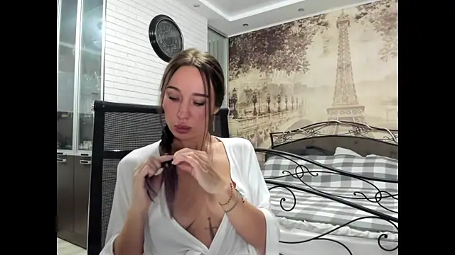 Snapshot of One_of_the_girls chatting on September 29, 2025, 8:03 pm One of the girls online show from September 29, 2025, 8:03 pm