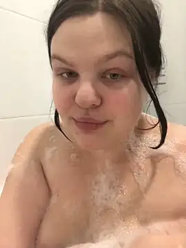 Charlotte Ros online show from January 21, 2025, 4:16 pm