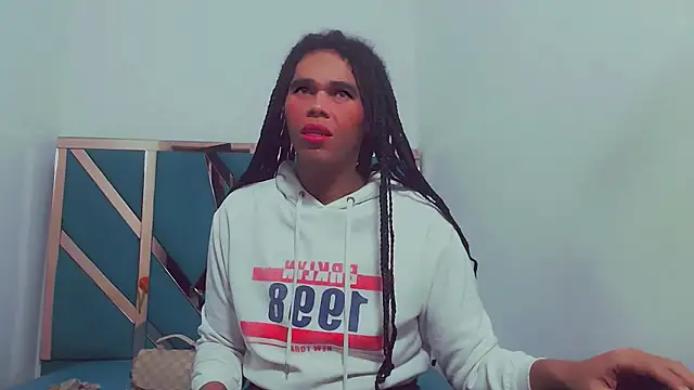 fox naughty violet online show from November 27, 2025, 7:36 pm