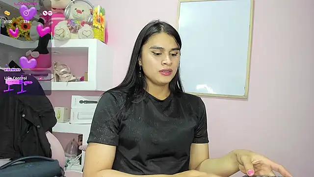 Snapshot of Mara-Bella chatting on February 14, 2025, 3:33 am Mara-Bella online show from February 14, 2025, 3:33 am