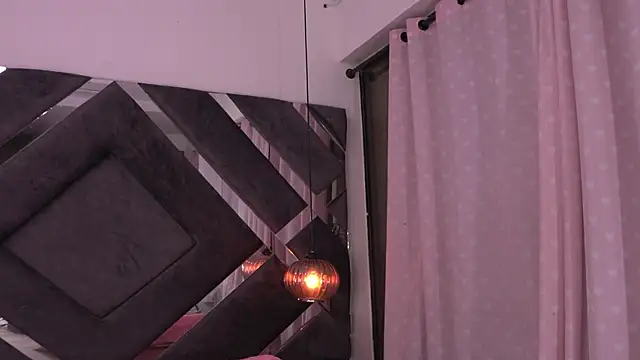 Snapshot of sam_lewins chatting on September 24, 2025, 7:20 pm sam lewins online show from September 24, 2025, 7:20 pm