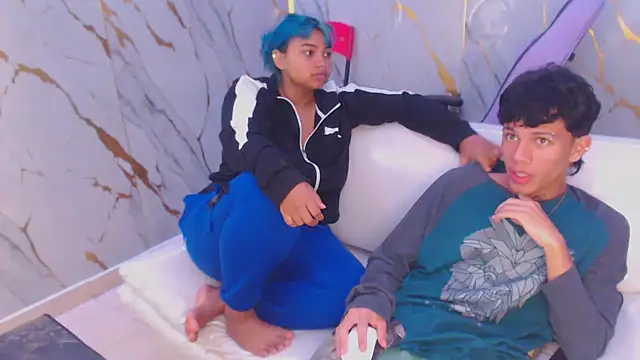 Snapshot of andy_dan18 chatting on September 29, 2025, 4:45 pm andy dan18 online show from September 29, 2025, 4:45 pm