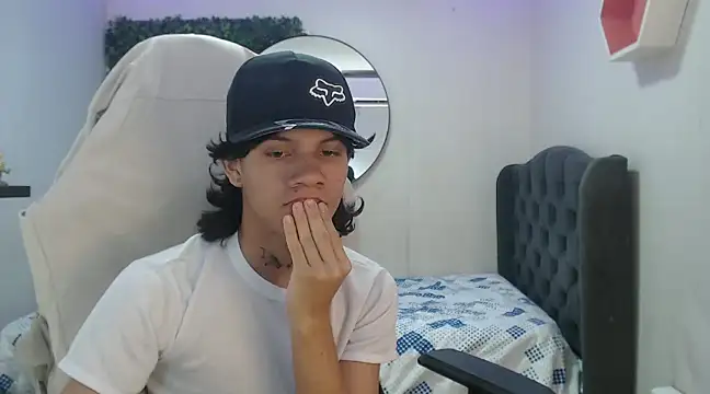 andy dan18 online show from January 30, 2025, 4:34 pm