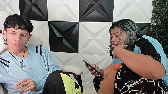 andy dan18 online show from December 15, 2025, 8:14 pm