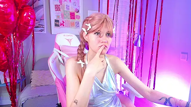NellieLoyns online show from February 20, 2025, 4:03 pm