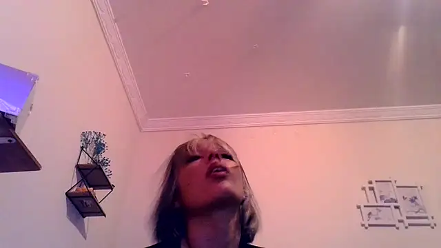 BlueStoneX online show from April 8, 2026, 7:54 am