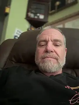 Jefloves68 online show from November 11, 2025, 8:03 pm