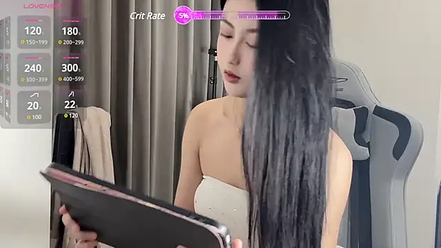 qiaoyi-666 online show from March 12, 2025, 11:10 am