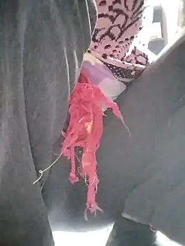 cute monu online show from January 31, 2025, 3:52 am