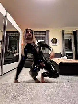 NoraInMask online show from November 24, 2025, 10:54 pm