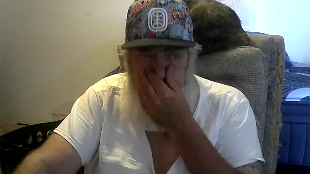 viejo oso online show from July 5, 2026, 5:42 pm