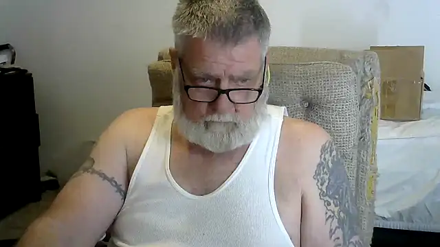 viejo oso online show from March 1, 2026, 10:43 pm