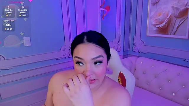 Snapshot of stefany_duque1_ chatting on October 2, 2025, 3:21 am stefany duque1  online show from October 2, 2025, 3:21 am