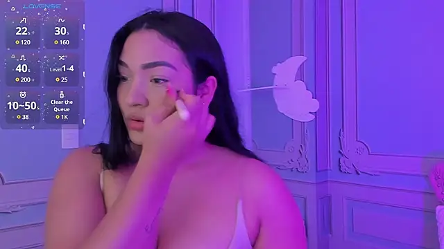 stefany duque1  online show from January 31, 2025, 3:20 am