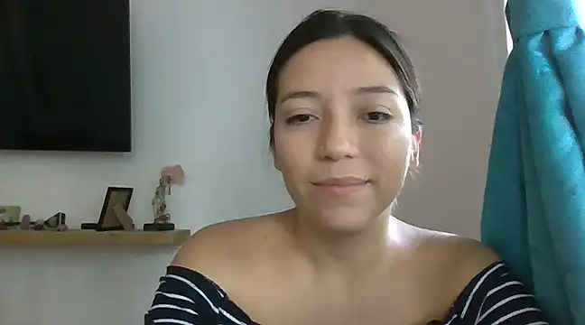 Stefy Pretty online show from February 11, 2025, 2:13 pm