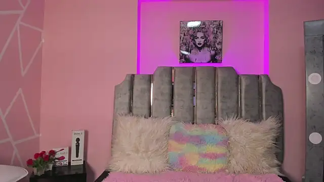 Snapshot of paris_noa chatting on October 6, 2025, 7:36 pm paris noa online show from October 6, 2025, 7:36 pm