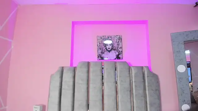 Snapshot of paris_noa chatting on September 27, 2025, 7:31 pm paris noa online show from September 27, 2025, 7:31 pm