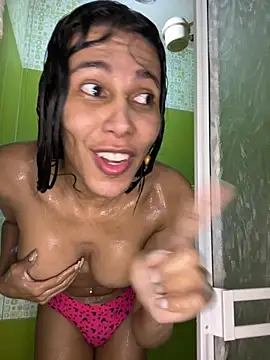 Ebonyxprincess  online show from October 14, 2025, 7:36 pm