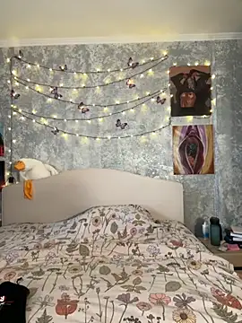 Sabrina shells online show from November 30, 2025, 10:27 am