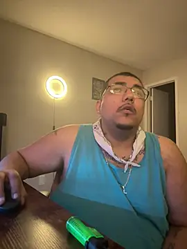 cloudy couple444 online show from February 3, 2025, 2:36 am