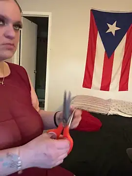 cloudy couple444 online show from February 5, 2025, 2:48 pm