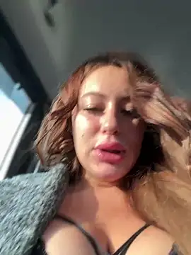 AndreaMood online show from September 22, 2025, 2:06 am